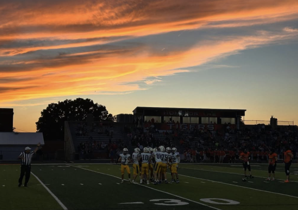 Two Years in the Making: Brownell Talbot Raider Football Celebrates Victory Against Fall City