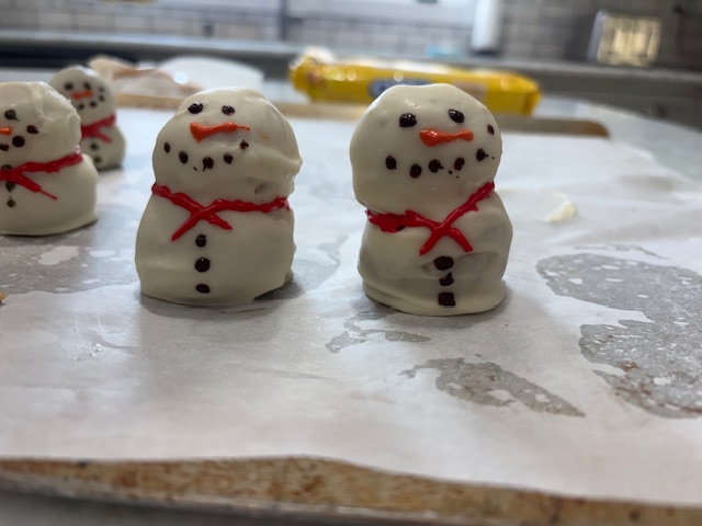 Breaking News: Beat the Cold with Some Tasty Truffles (Chai Snowmen Edition!)