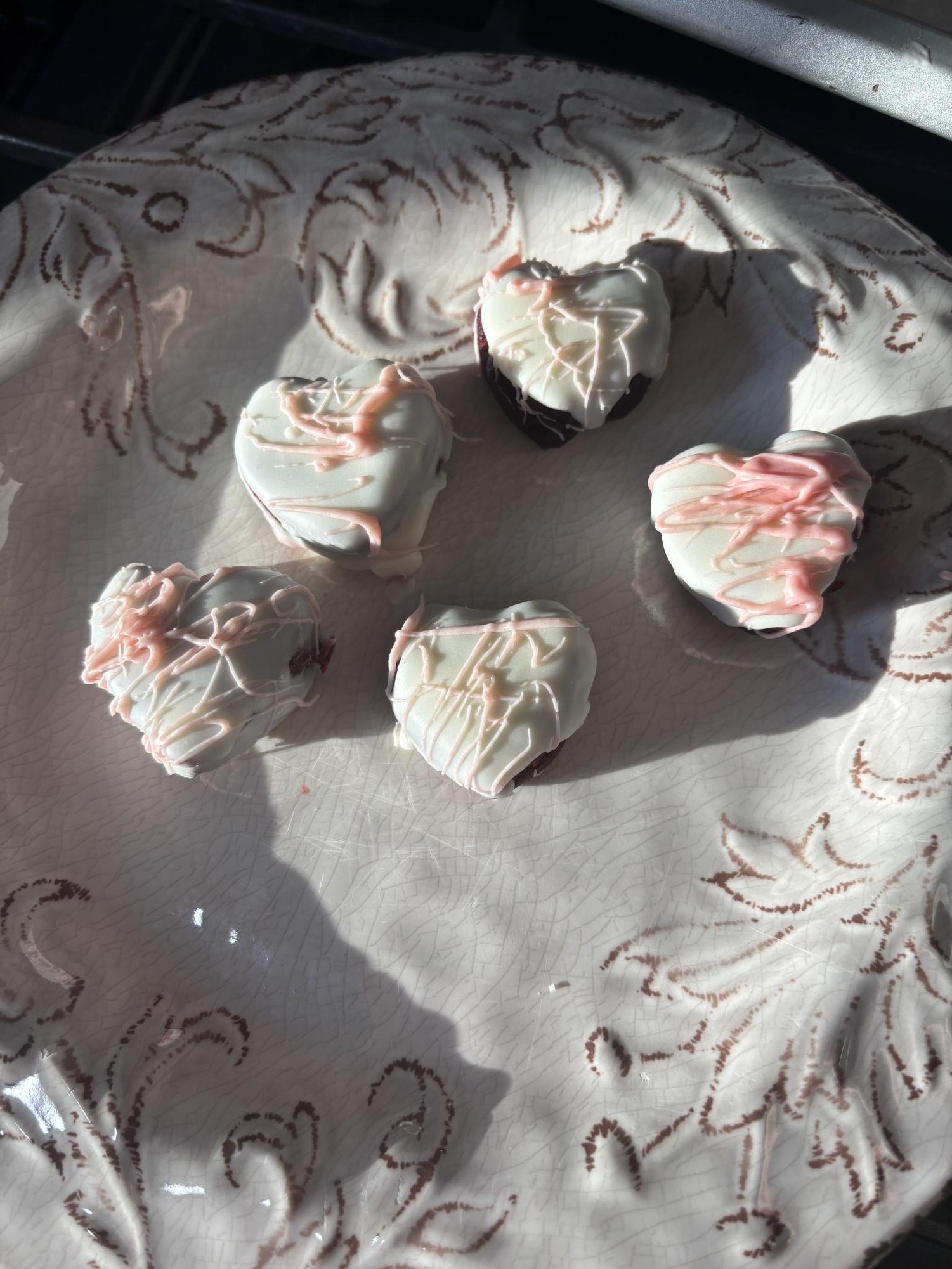 Finally, plate the perfect heart truffles to give to your loved ones, or to enjoy for yourself!